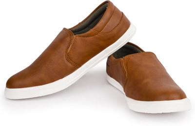 

Musk Duck Casuals For Men(Tan