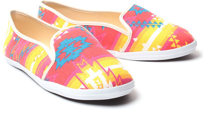 

Nell Canvas Shoes For Women(Orange)