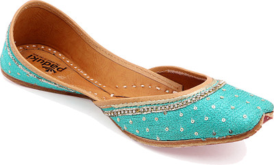 

Paduki Ethnic Footwear Jutis For Women(Blue, Green