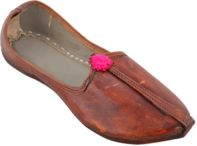 

Porcupine Indian Traditional Mojaris For Men(Brown)