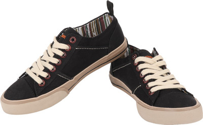 

Sparx Simple Make Casual Shoes For Men(Black, Beige