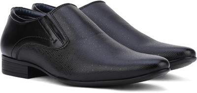 

Bata RADIANT Slip On Shoes For Men(Black