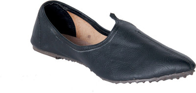 

Panahi Boys, Black
