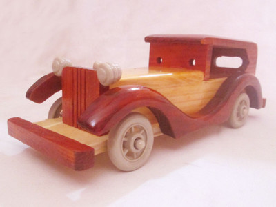 

iTrend India Decorative Showpiece - 15 cm(Wooden, Red, Brown)