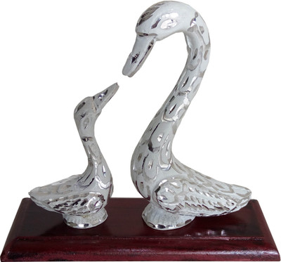 

INTERIORS PLUS Decorative Showpiece - 17 cm(Aluminium, White)