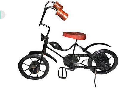 

Handicrafts Vicky Decorative Showpiece - 23 cm(Iron, Wooden, Black, Brown)