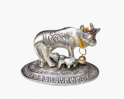 

AnD Artvilla Rajasthani Handicraft Beautiful Traditional Decorative Silver Metal Cow and Calf Decorative Showpiece - 6 cm(Aluminium, Multicolor)