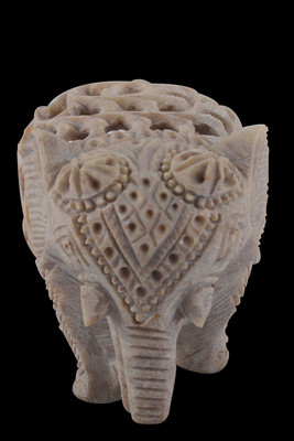 

Handikart HK-MBAN-035 Decorative Showpiece - 4 cm(Stoneware, Beige)