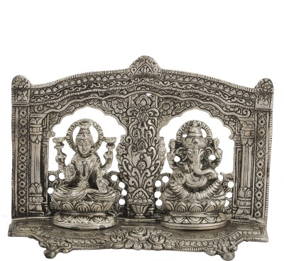 

Kashvi Designs Ganeshji & Lakshmiji in Metal Decorative Showpiece - 15 cm(Aluminium, Silver)