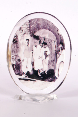 

Sigaram Sai Baba Acrylic Photo - K239 Decorative Showpiece - 9 cm(Acrylic, Multicolor)
