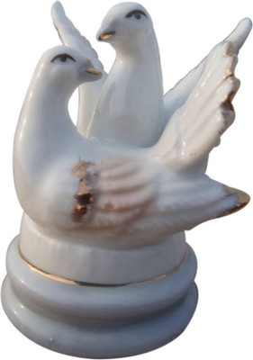 

Ripe India Decorative Showpiece - 8 cm(Polyresin, White)