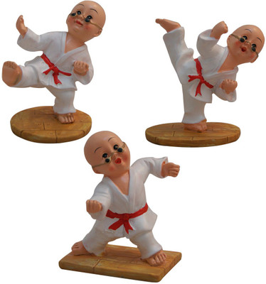 

DivyaMantra Shaolin Kung Fu Lama (B-A-C) Decorative Showpiece - 7.5 cm(Polyresin, White)