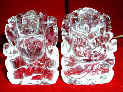 

Pandit NM Shrimali Crystal Laxmi Ganesha Decorative Showpiece - 7 cm(Crystal, Clear)