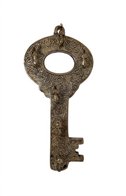 

Vashoppee Vastu / Feng Shui / Key Holder Decorative Showpiece - 25 cm(Aluminium, Silver)