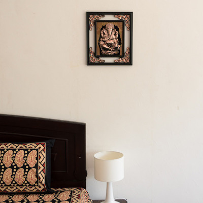 

JaipurCrafts Lord Ganesha Mehrab Photo Frame Decorative Showpiece - 38 cm(Plastic, Brown, Gold)