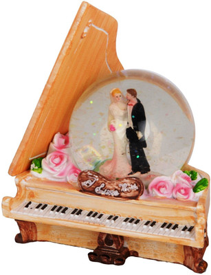 14% OFF on DRL Showpiece - 10 cm(Polyresin, Multicolor) 14% OFF on DRL Showpiece - 10 cm(Polyresin, Multicolor)