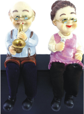 

Amazin Happy Parents Decorative Showpiece - 20 cm(Porcelain, Ceramic, Multicolor)