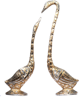 

JaipurCrafts Pair Of Kissing Duck Decorative Showpiece - 33 cm(Aluminium, Multicolor)