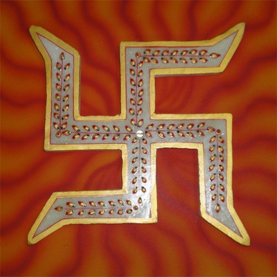 

Dharohar The Heritage Swastik Decorative Showpiece - 30.48 cm(Stoneware, Multicolor)