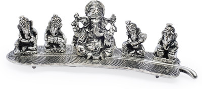 

DivineHaat Set of 5 Musical Ganesha on Banana Leaf (Silver Color, Oxidized) Decorative Showpiece - 10 cm(Aluminium, Silver)