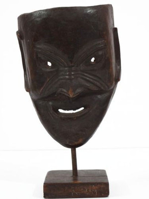 

Artlivo VINTAGE Single Piece Wooden Tribal Mask on Stand Decorative Showpiece - 37 cm(Wooden, Brown)
