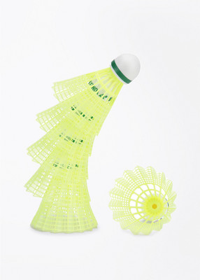 Yonex Mavis 10 Plastic Shuttle - Yellow(Pack of 6) available at flipkart for Rs.540