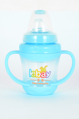 

FabSeasons Hard Spout Cup with Handle(Blue)