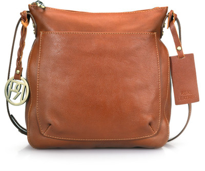 

Phive Rivers Women Casual Tan Genuine Leather Sling Bag