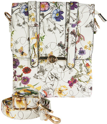 

Young & Forever Women Casual Multicolor PU Clutch