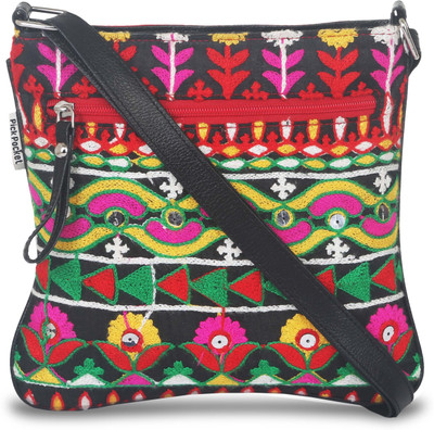 

Pickpocket Women Casual Multicolor Canvas Sling Bag