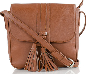 

Yelloe Women Brown PU Sling Bag