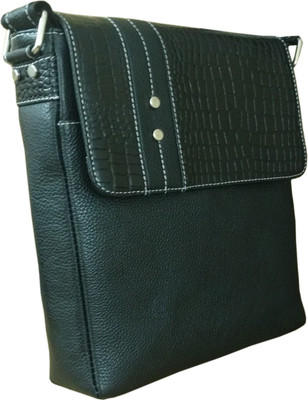 

Tan Ritcher Men & Women Formal Black Genuine Leather Sling Bag
