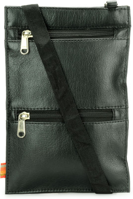 

Arum Women Casual Black Leatherette Sling Bag