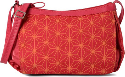 

Baggit Women Casual Red Rexine Sling Bag