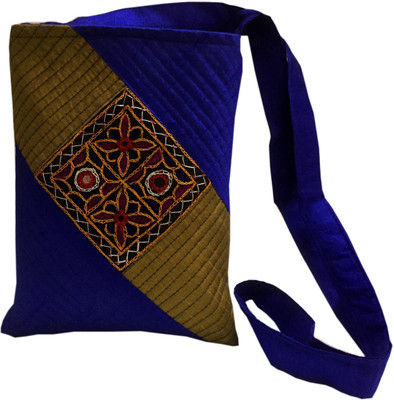 

Minky's Decor Girls Casual Blue, Yellow Polyester, Silk, Cotton Sling Bag
