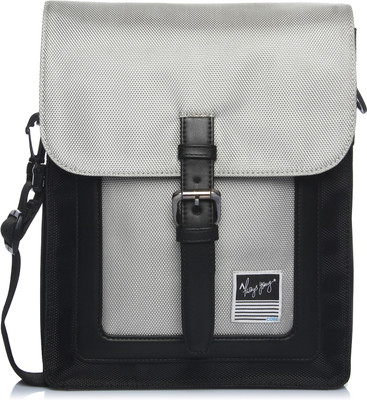 

Atorse Men & Women Casual Black, Silver Canvas Sling Bag