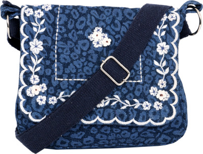 

Pickpocket Women Casual Blue Canvas Sling Bag