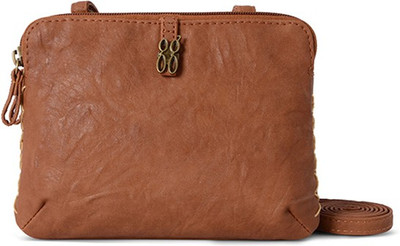 

Baggit Women Casual Tan PU Sling Bag