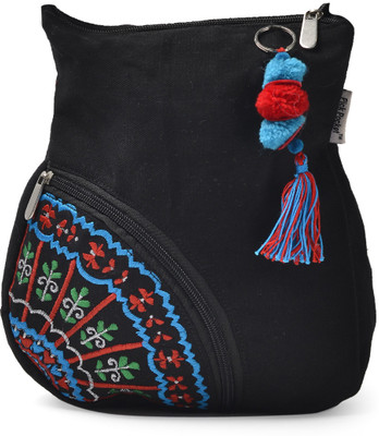 

Pickpocket Women Casual Black Cotton, Canvas Sling Bag