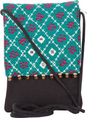 

Jute Cottage Women Casual Black Jute Sling Bag