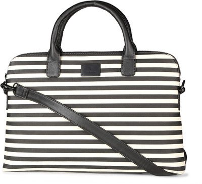 

Van Heusen Women Black Genuine Leather Sling Bag