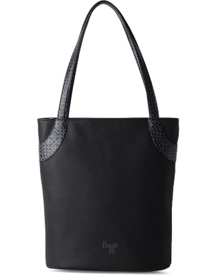 

Baggit Shoulder Bag(Black)
