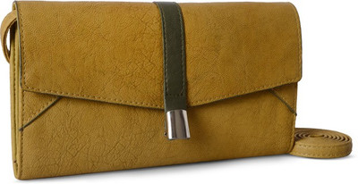 

Baggit Women Casual Multicolor Rexine Sling Bag