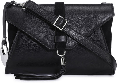 

Phive Rivers Women Casual Black Genuine Leather Sling Bag