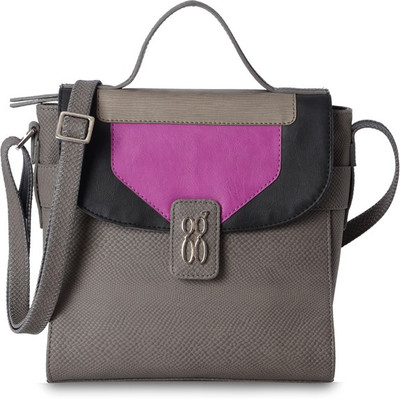 

Baggit Women Casual Brown Rexine Sling Bag