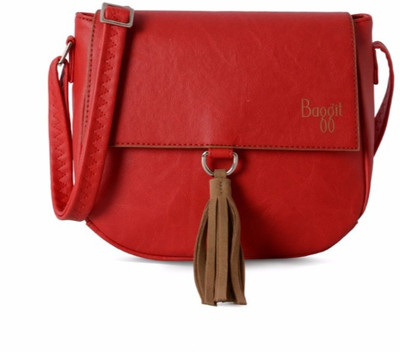 

Baggit Women Casual Red PU Sling Bag