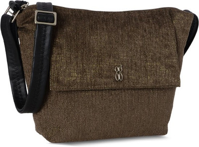 

Baggit Women Casual Green Jute Sling Bag