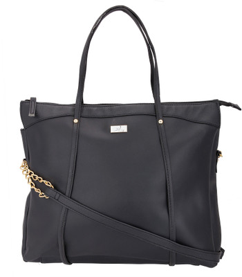 

Yelloe Girls Casual Black Genuine Leather Sling Bag