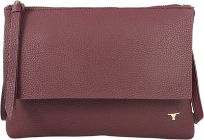 

Bulchee Women Casual Brown Leatherette Sling Bag