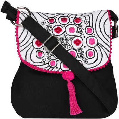 

Pickpocket Women Casual Black Cotton, Canvas Sling Bag